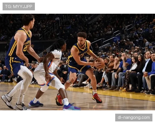 库里三分命中率持续领先汤普森，挡拆后得分效率显著提升