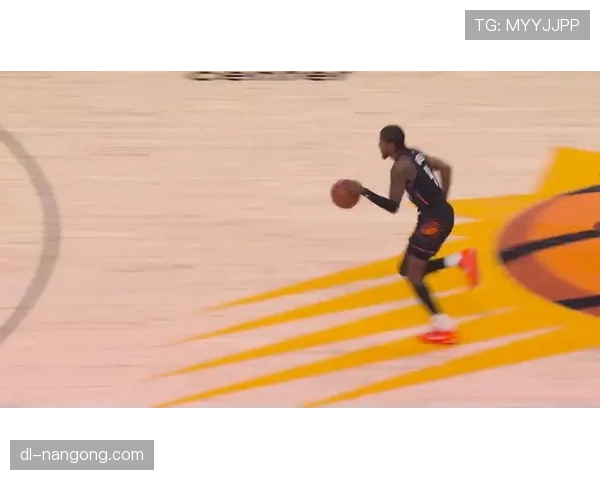 杰伦·格林突破效率提升明显，关键时刻得分能力超越上赛季