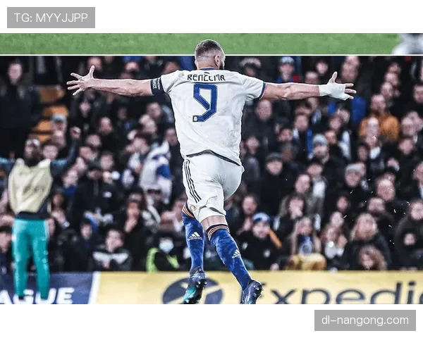 本泽马赛季爆发：能力进阶还是昙花一现？