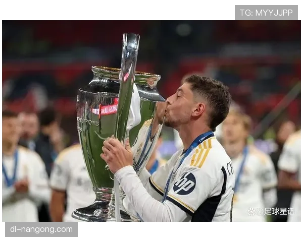 巴尔韦德 vs 略伦特：谁是更全能的中场万金油？